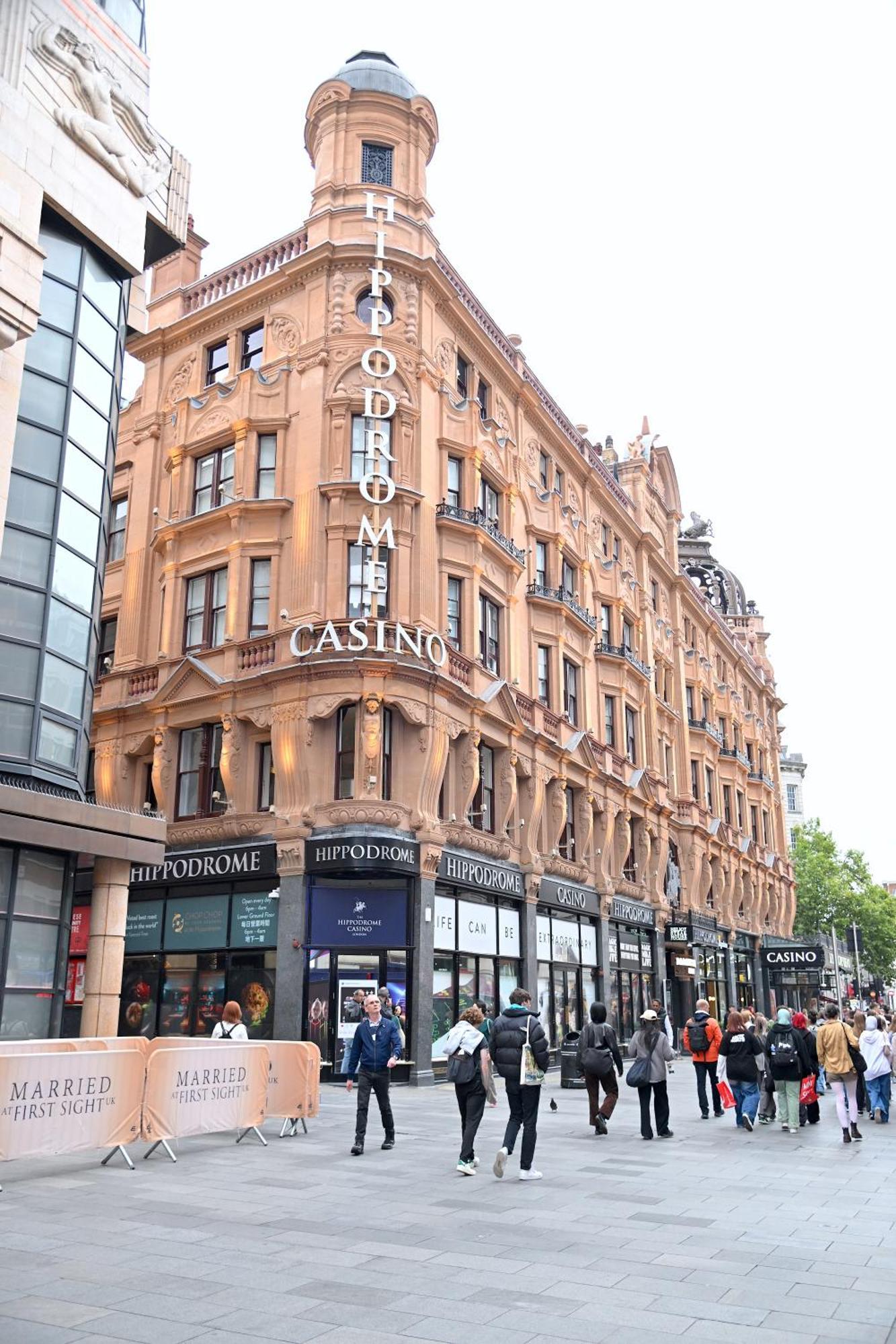 Peaceful And Central Leicester Square Apartment Лондон Экстерьер фото